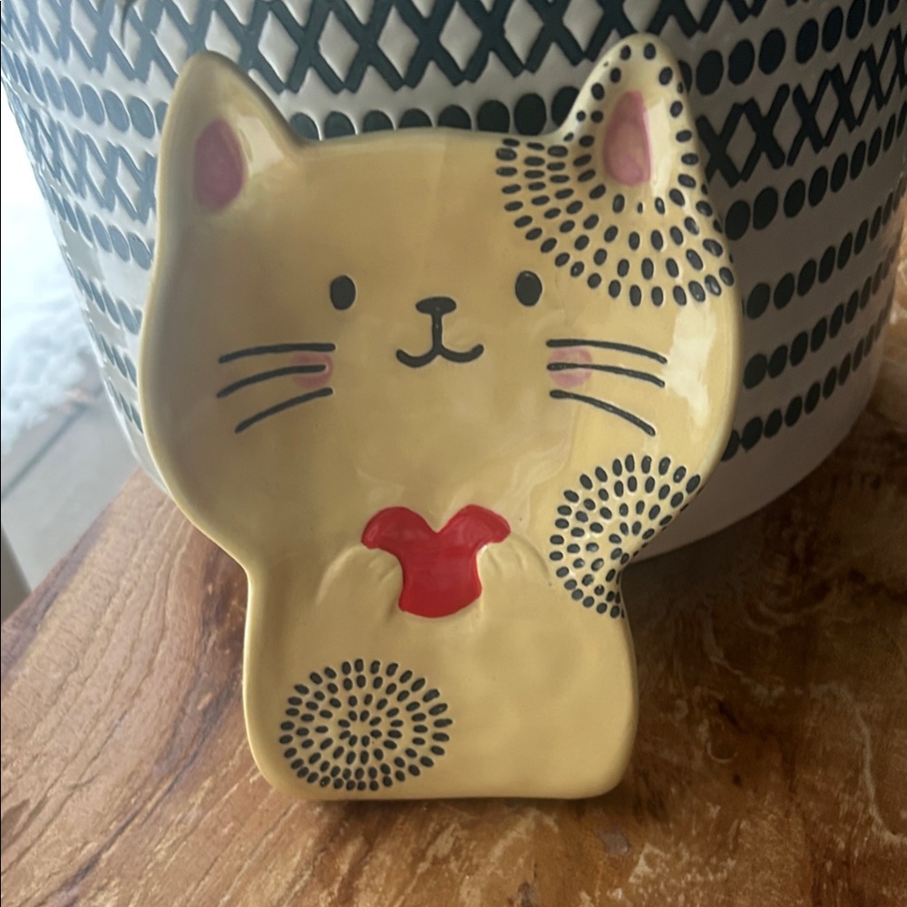 Adorable Bico Yellow and Red Ceramic Cat Dish
